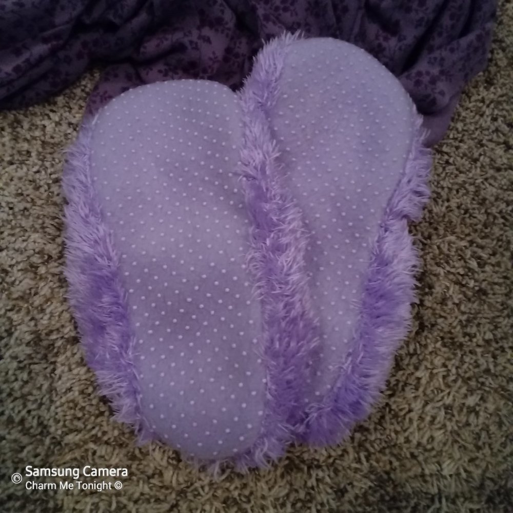 Fuzzy Slippers - Picture 2 of 4